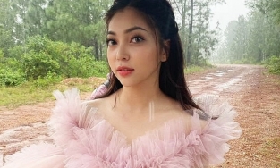 Lộ ảnh tình cũ Quang Hải diện váy cưới, nghi theo chồng bỏ cuộc chơi?