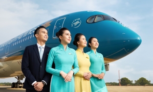 Tiếp viên Vietnam Airline bị đe dọa, không dám mặc đồng phục ra đường