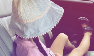 Tăng Thanh Hà khoe con gái 'bắn' Tiếng Anh, đối đáp với mẹ rất thông minh