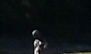 Công bố bức ảnh người ngoài hành tinh gây sốc