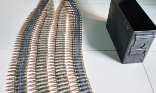 Long An: Chủ đại lý ve chai mua trúng thùng đạn 200 viên