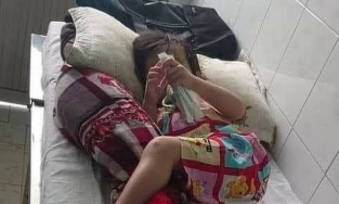 Đồng Nai: Bé gái 3 tuổi nghi bị bố đẻ ép uống thuốc trừ sâu để livestream