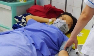 Hy hữu: Đẻ rơi con ở bệnh viện mới biết mang thai