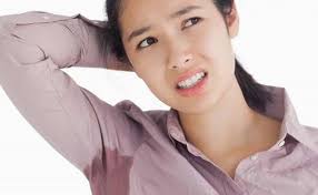 Phát hiện mới: Hôi nách là do gen