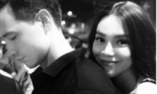 'Team qua đường' vô tình chụp lại khoảnh khắc 'tình bể bình' của Hồ Ngọc Hà và Kim Lý