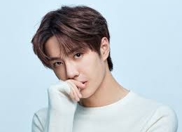 Vương Nhất Bác bị cảnh sát điều tra ngay ở trường quay sau