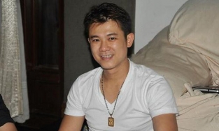 Bạn thân tiết lộ Vân Quang Long làm đủ nghề mưu sinh ở Mỹ, đi bốc vác thuê