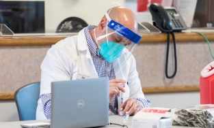 Mỹ phát hiện ca đầu tiên nhiễm biến thể virus Covid-19 mới từ Anh