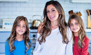 Nhan sắc của bộ ba mẹ con xinh đẹp nhất thế giới