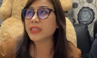 Vợ cũ Hoàng Anh livestream tố chồng không ngủ chung từ khi qua Mỹ