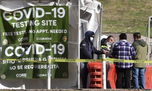 Thế giới chạm mốc 102 triệu ca nhiễm Covid-19, Mỹ ghi nhận biến chủng có nguy cơ kháng vaccine