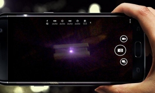 Bật mí cách phát hiện camera quay lén trong nhà nghỉ