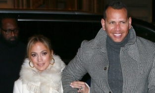 Hôn phu Jennifer Lopez dính tin đồn ngoại tình