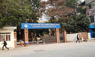 Sinh viên quê ở vùng dịch được ở lại ký túc xá dịp nghỉ Tết Tân Sửu