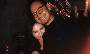 MC Thu Hoài cập nhật ảnh vợ chồng son để lộ chi tiết nghi vấn có thai