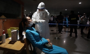 70 F1 của 2 anh em nhân viên sân bay Tân Sơn Nhất đều âm tính với Covid-19