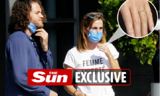 Rộ tin 'phù thủy nhỏ' Emma Watson đã đính hôn 