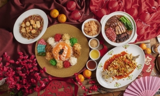 Dịch vụ 'bữa cơm giao thừa một mình' đắt khách ở Trung Quốc