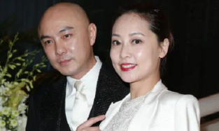 Rộ tin Trương Vệ Kiện ly thân vợ sau hơn 20 năm bên nhau không con cái