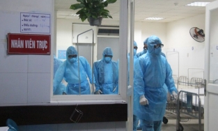 Hà Nội: Bé trai 2 tháng tuổi dương tính với Covid-19 sau 2 lần xét nghiệm