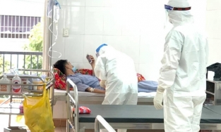 Sáng 11/2, Bộ Y tế công bố thêm 18 ca nhiễm Covid-19 mới trong cộng đồng