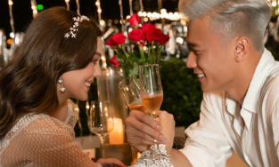 Mẫu Tây tổ chức sinh nhật cho Bùi Tiến Dũng, nhìn chiếc bánh mà rõ tâm can 