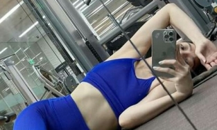 Lệ Quyên khoe ảnh tập gym mệt lả, tình trẻ vào nói 1 câu liền tỉnh ngay