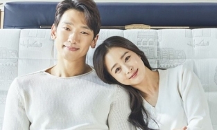Bi Rain và Kim Tae Hee bị bắt gặp trốn con hẹn hò tại quán ăn Việt