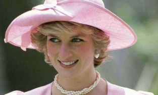 Công nương Diana sở hữu gương mặt tỷ lệ vàng vượt xa hai nàng dâu nổi tiếng