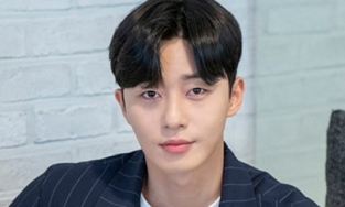 Mỹ nam Park Seo Joon trở lại với siêu phẩm hứa hẹn sẽ 'oanh tạc' phòng vé