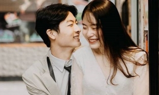 Thời tới cản không kịp, đi cắt trĩ nhiều lần, cô gái 'hốt' luôn anh phụ mổ soái ca