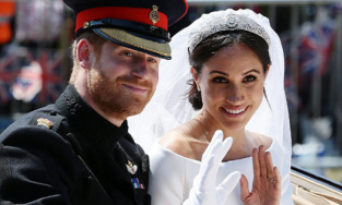 Vợ chồng Harry - Meghan chính thức lên tiếng thừa nhận đã nói dối vụ đám cưới