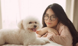 Con gái Hiền Thục trổ mã cao lớn, xinh xắn ở tuổi 19