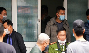 Hải Phòng: Bỏ thi giữa kỳ, nam sinh bị bố dùng đũa chọc vào ngực tử vong