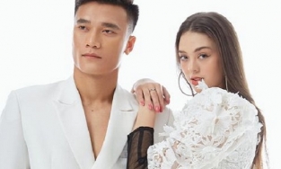 Nghi vấn thủ môn 'soái ca' Bùi Tiến Dũng chuẩn bị lên xe hoa cùng bạn gái Tây