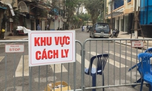 Đã truy vết được 142 người đi cùng chuyến bay VJ458 từ Phú Quốc về Hà Nội