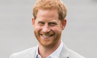 Harry 'bội thu' khi có thêm việc mới sau khi được nhận làm giám đốc công ty tỷ đô