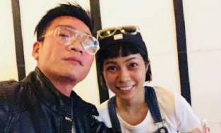 Wowy hiếm hoi chia sẻ ảnh và nói lời ngọt ngào với cô bạn gái 10 năm