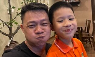 Con trai BTV Quang Minh làm host chương trình 'tầm cỡ quốc tế' khi mới lớp 1