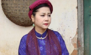 Chưa đầy 49 ngày, NSND Minh Hằng mất cả chồng lẫn cha