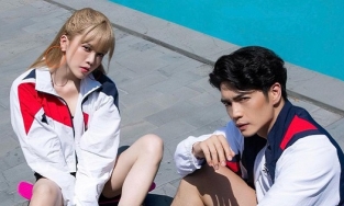 Thiều Bảo Trâm cặp kè với tình trẻ Ngô Thanh Vân bên hồ bơi: Chuyện gì đây?