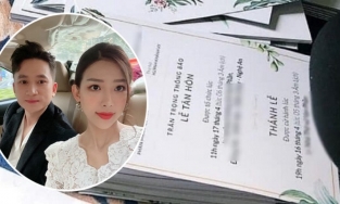 Hé lộ 'tấm thiệp mời trên bàn' của Phan Mạnh Quỳnh, ngày cưới đang cận kề