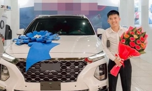 Con trai bà Tân Vlog bất ngờ tậu xe hơi tiền tỷ mặc scandal bủa vây