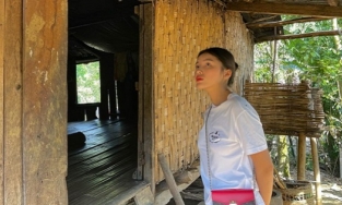 Kỳ Duyên lại ghi điểm khi dùng tiền thưởng 'Sao Nhập Ngũ' làm từ thiện