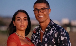 Netflix sẽ sản xuất phim tài liệu nói về đời tư của Ronaldo