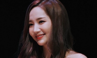 Tử vi ngày 18/4/2021 của 12 con giáp: Dần được tăng lương