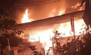 Yên Bái: Cãi nhau với vợ, chồng xả khí gas đốt nhà trị giá nửa tỷ đồng