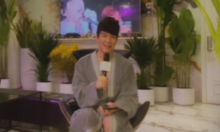 Nửa đêm, Nathan Lee lại livestream khẳng định có bằng chứng Ngọc Trinh - Cao Thái Sơn 'ăn bám đại gia'