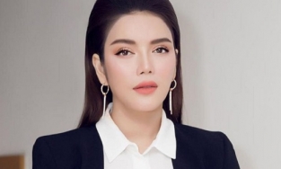 Lý Nhã Kỳ không nhập hội Nathan Lee vì... bận khoe nhà mới siêu sang