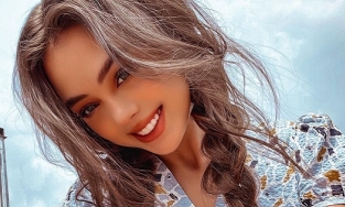 Được Ngọc Trinh lựa chọn làm 'đàn em', bạn gái Tây của Bùi Tiến Dũng hút về nghìn fan